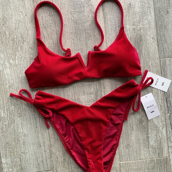 RVCA Other - 🔥🔥RVCA - KNOCK OUT V WIRE V HIGH-RISE BIKINI SET🔥🔥